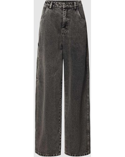 Karo Kauer Jeans mit Eingrifftaschen - Grau