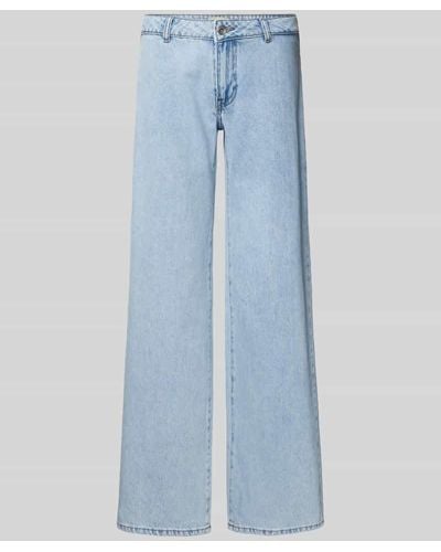 ONLY Wide Fit Jeans mit Knopfverschluss Modell 'KANE' - Blau