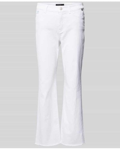 Marc Cain Bootcut Jeans mit ausgefransten Abschlüssen Modell 'FORLI' - Weiß
