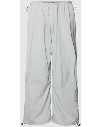 Urban Classics Parachute Pants mit Beinabschlüssen mit Tunnelzug - Grau