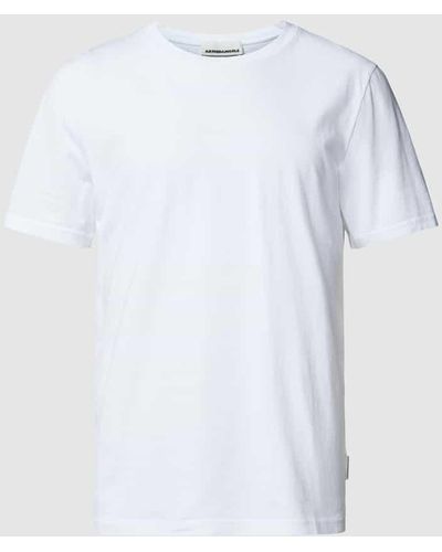ARMEDANGELS T-Shirt im unifarbenen Design Modell 'JAAMES' - Weiß