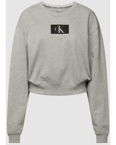 Calvin Klein Sweatshirt mit Label-Print - Grau