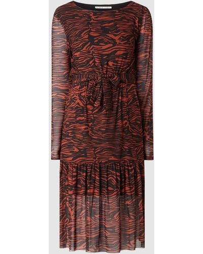 Catwalk Junkie Kleid mit Allover-Muster - Rot