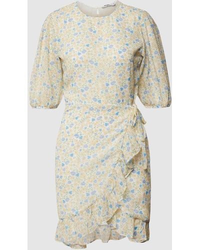 NA-KD Mini-jurk Met All-over Bloemenmotief - Wit