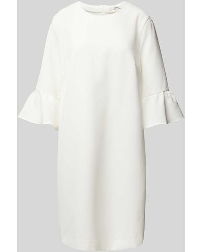 0039 Italy Knielanges Kleid mit Volants - Weiß