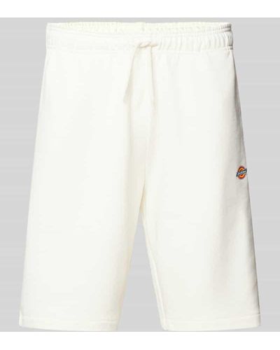 Dickies Regular Fit Sweatshorts mit Label-Print Modell 'MAPLETON' - Weiß