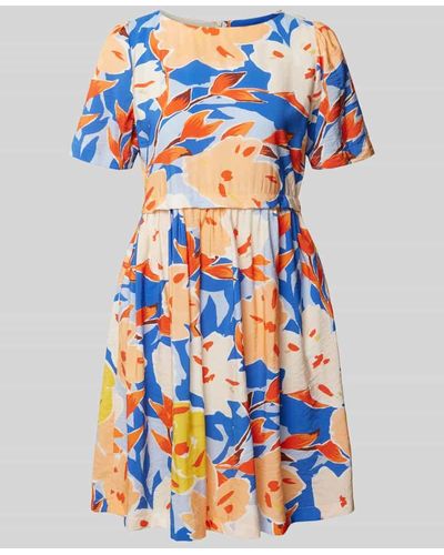 Rich & Royal Knielanges Kleid mit floralem Muster - Blau