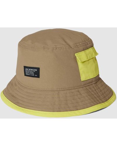 Levi's Bucket Hat mit Label-Patch - Grün