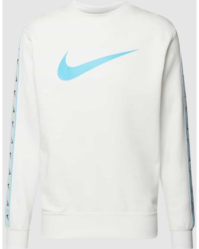 Nike Sweatshirt mit Rundhalsausschnitt Modell 'REPEAT' - Weiß