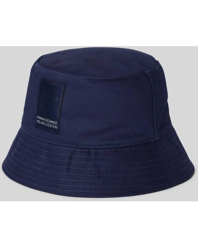 Armani Exchange Bucket Hat mit Label-Badge - Blau