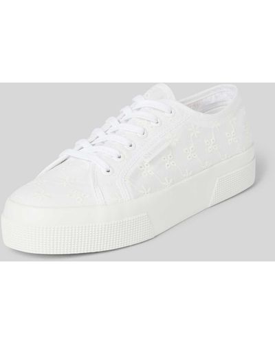 Superga Sneakers Met Broderie Anglaise - Wit
