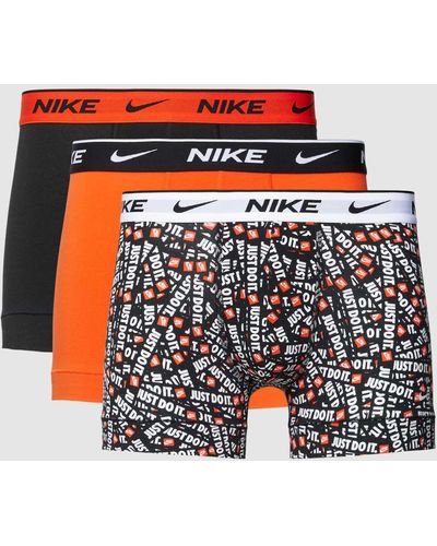 Nike Trunks mit elastischem Logo-Bund im 3er-Pack - Weiß