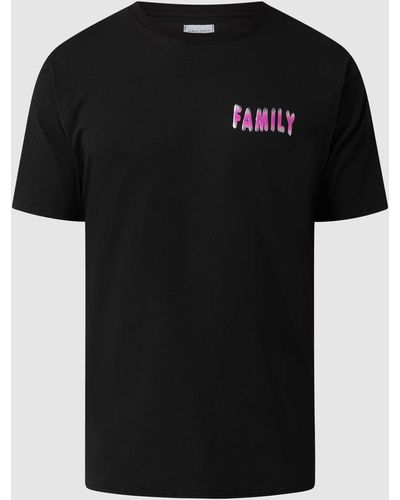 FAMILY FIRST T-shirt Met Print - Zwart