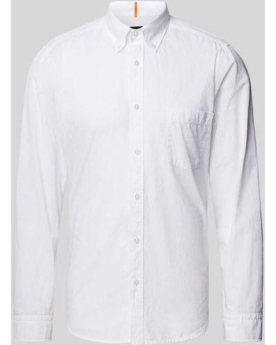 BOSS Slim Fit Freizeithemd mit Button-Down-Kragen Modell 'Rickert' - Weiß