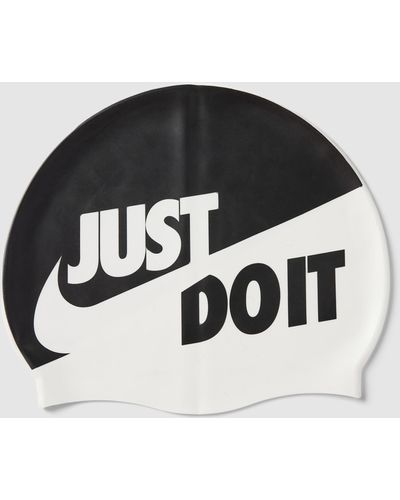 Nike Badekappe mit Statement-Print Modell 'SLOGAN CAP' - Schwarz