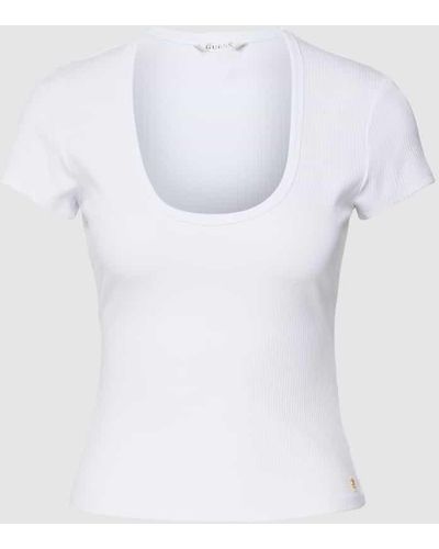 Guess T-Shirt aus Viskose-Elasthan-Mix mit Label-Detail - Weiß
