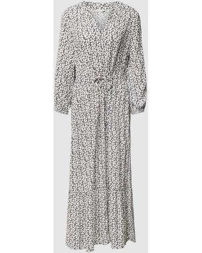 Tom Tailor Midi-jurk Van Viscose Met All-over Motief - Grijs