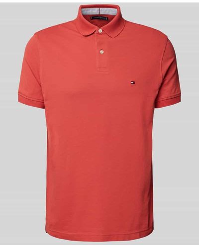 Tommy Hilfiger Regular Fit Poloshirt mit Logo-Stitching - Rot
