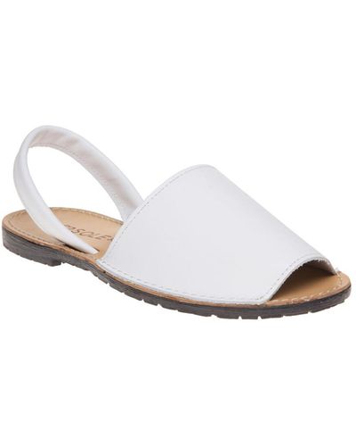 Sole Women's Toucan Menorcan Sandals - White