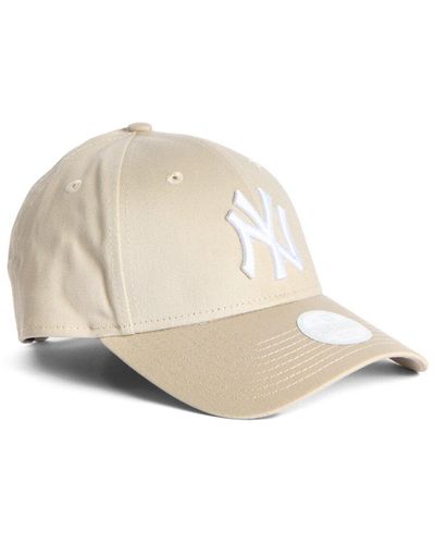 KTZ Women's New York Yankees Essential Womens Cap - White