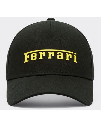 Ferrari Baseball Cap Con Logo Gommato - Nero