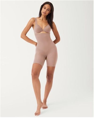 Spanx Everyday Seamless Shaping High-waisted Short - Pink