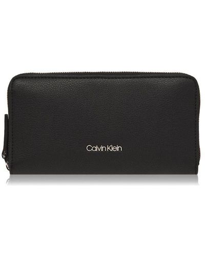 Calvin Klein Must Zip Around Purse - Black