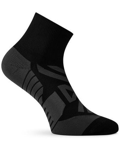 On Shoes Perf Mid Sock Ld00 - Black