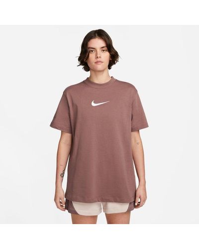 Nike Phoenix T-Shirts - Marron