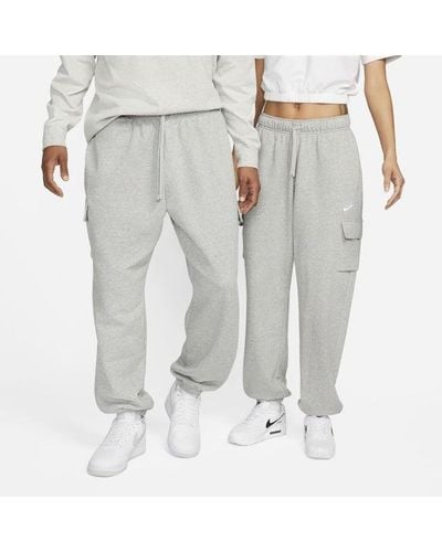 Nike Sportswear Club Fleece Oversized Cargo Trainingsbroek Met Halfhoge Taille - Grijs