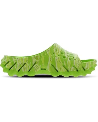 Crocs™ Echo Sandalias y Flip-Flops - Verde