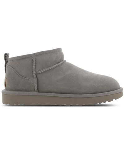 UGG Classic Chaussures - Gris
