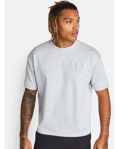 T-shirts à manches courtes  Essentials pour homme, Réductions en  ligne jusqu'à 39 %