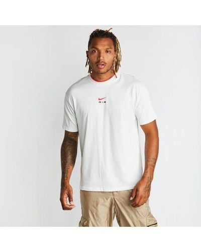 Nike Swoosh T-Shirts - Blanc