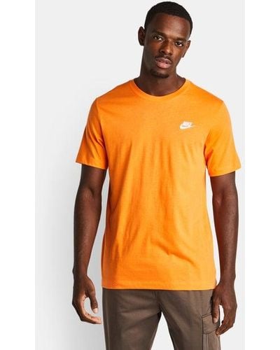 Nike Club T-shirts - Orange