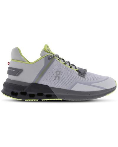 On Shoes Cloudnova Chaussures - Gris