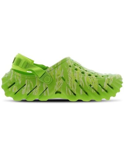 Crocs™ Clog Sandalias y Flip-Flops - Verde