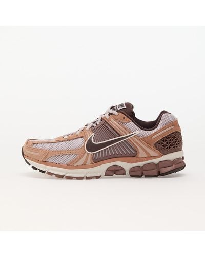 Nike Zoom vomero 5 dusted clay/ earth-platinum violet - Braun