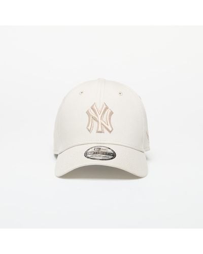 KTZ Cap New York Yankees Mlb Outline 39thirty Stretch Fit Cap Stone/ Stone S-m - White