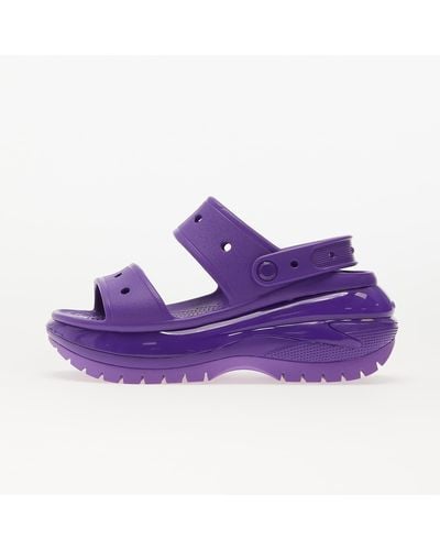 Crocs™ Classic Mega Crush Sandal Neon Purple - Lila