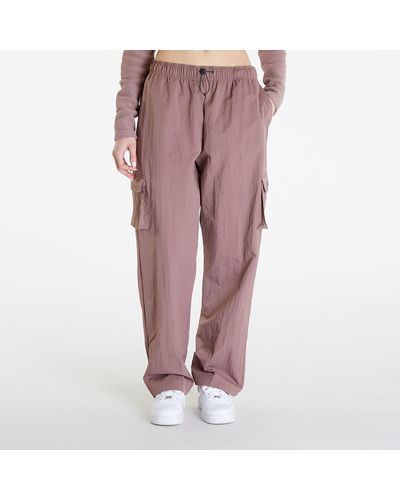 Nike Sportswear essential high-rise woven cargo pants smokey mauve/ black - Pink