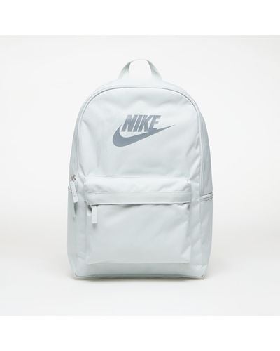 Nike Heritage backpack light silver/ light silver/ smoke grey - Bleu