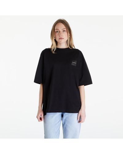 Calvin Klein Jeans Warp Logo Boyfriend Short Sleeve Tee - Black