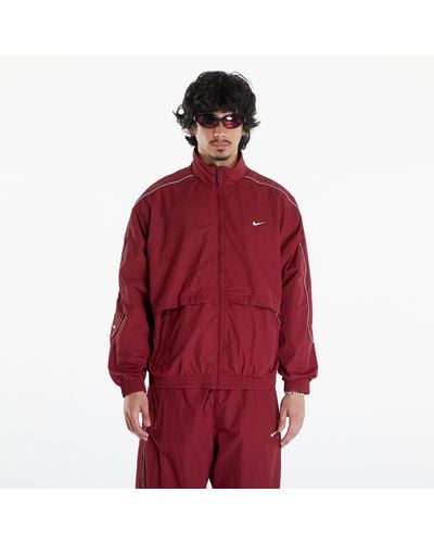 Nike Sportswear solo swoosh woven track jacket team red/ white - Rot