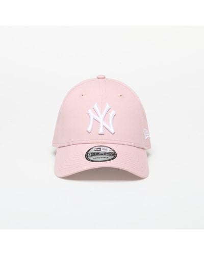 KTZ New York Yankees League Essential 9forty Adjustable Cap Dirty Rose - Pink