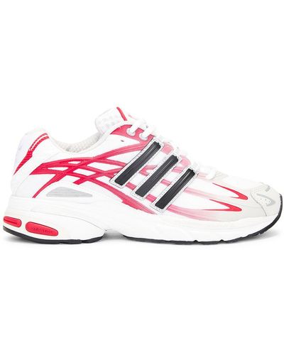 adidas Originals Adistar Cushion Sneaker - Pink