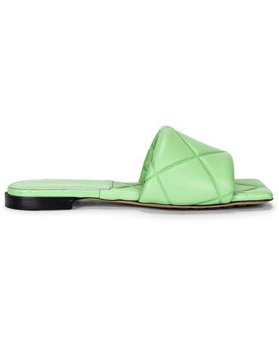 Bottega Veneta Bv Rubber Lido Flat Sandals - Green