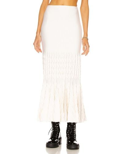 Alaïa Fit And Flare Maxi Skirt - White