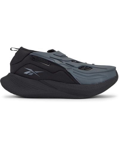 Reebok X Ngg Floatride Sneaker In Black & Silver