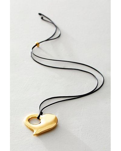 Free People Frasier Sterling Heart Necklace - Metallic